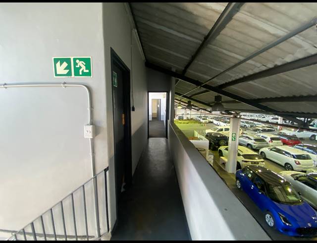 2,917M² WAREHOUSE TO LET IN PAARDEN EILAND